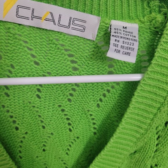 Women's Size Medium V-Neck Sweater - Picture 2 of 5